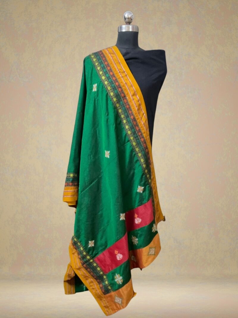 Green Kasuti Khunn Dupatta